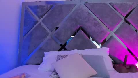 sweetsalome_01 online show from December 16, 2025, 12:10 pm