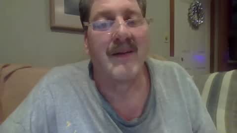 sweetbrowneyes623 online show from December 9, 2024, 12:23 am