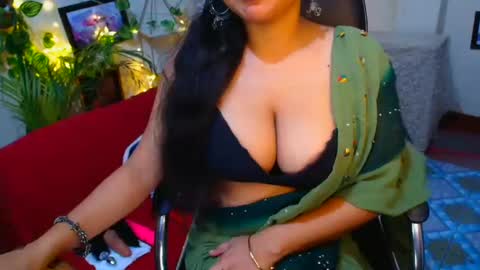 Snapshot of sweetsour18 chatting on September 21, 2025, 11:39 pm SweetSour online show from September 21, 2025, 11:39 pm