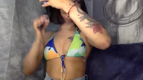 spicy online show from September 15, 2025, 3:17 am