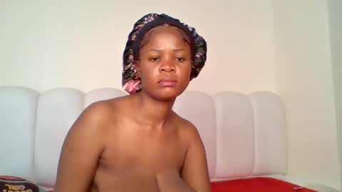 Sweetsugar online show from October 27, 2025, 7:45 am