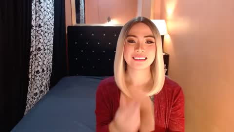 Ms trixiee online show from March 11, 2025, 9:24 am