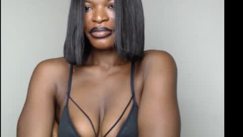 sweetxxboobsx online show from November 7, 2025, 9:09 am