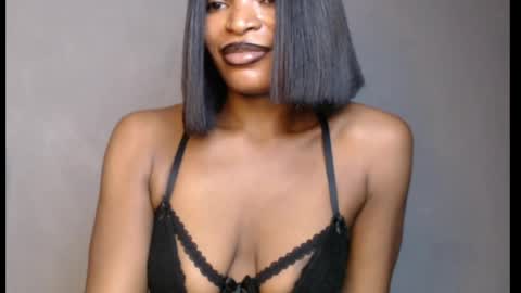 Snapshot of sweetxxboobsx chatting on May 11, 2026, 7:58 am sweetxxboobsx online show from May 11, 2026, 7:58 am