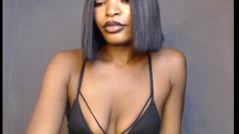 Snapshot of sweetxxboobsx chatting on June 7, 2026, 8:29 am sweetxxboobsx online show from June 7, 2026, 8:29 am