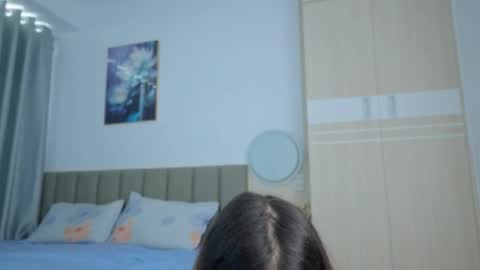 Vikky online show from May 23, 2026, 12:05 am