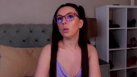 Snapshot of sweetyallye chatting on June 21, 2026, 5:37 pm Bea Moan from LovenseWet from Tip MenuOpen for Private online show from June 21, 2026, 5:37 pm