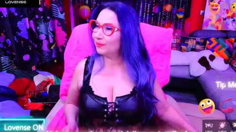 Snapshot of sweetylisahard chatting on February 16, 2025, 3:27 pm Lisa online show from February 16, 2025, 3:27 pm