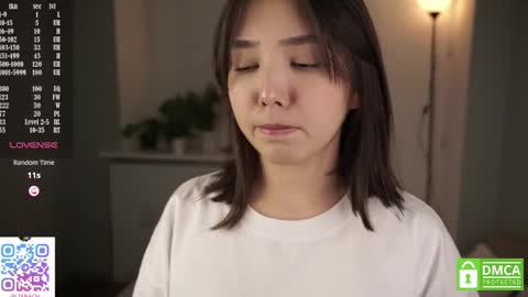 Astrid online show from November 2, 2025, 7:11 am