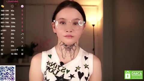 Astrid online show from November 22, 2025, 6:18 pm