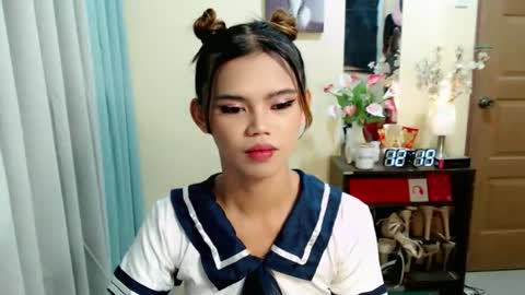 Megan online show from May 5, 2026, 4:20 am