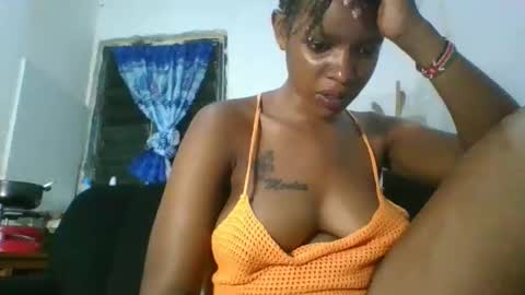 sweetz_candice online show from March 26, 2026, 8:58 pm