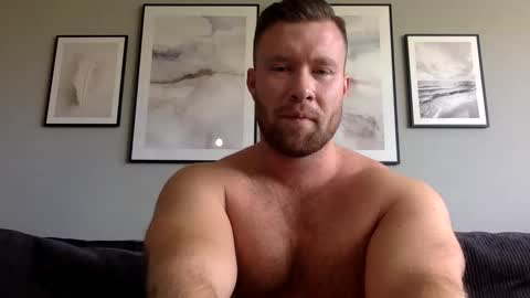 swekingxx online show from October 14, 2025, 12:17 pm