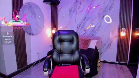 sweet online show from October 31, 2025, 11:11 am