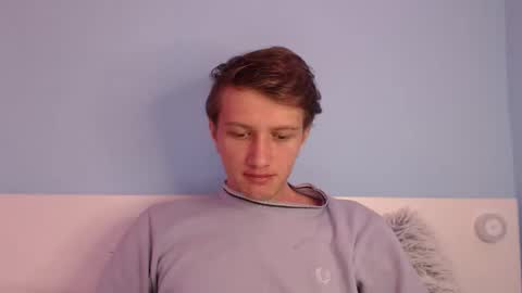 Snapshot of swetieecharmm chatting on February 5, 2026, 8:52 am Cat online show from February 5, 2026, 8:52 am