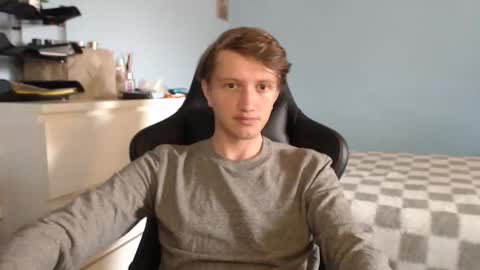 Snapshot of swetieecharmm chatting on March 20, 2026, 7:57 am Cat online show from March 20, 2026, 7:57 am