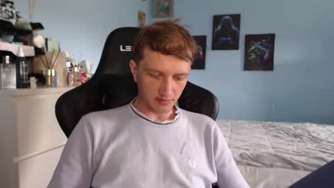 Snapshot of swettcreed chatting on May 8, 2026, 1:16 pm swettcreed online show from May 8, 2026, 1:16 pm
