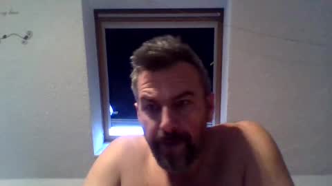 Snapshot of swinger_men_austria chatting on January 17, 2025, 7:51 am swinger_men_austria online show from January 17, 2025, 7:51 am