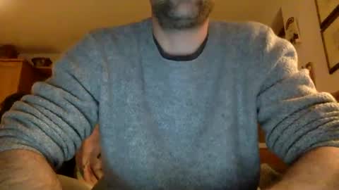 Snapshot of swissix chatting on February 10, 2025, 9:15 pm Rocco online show from February 10, 2025, 9:15 pm