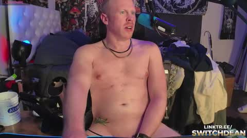 Switch online show from October 25, 2025, 6:54 am