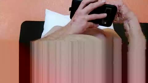 Snapshot of swollpole2112 chatting on December 16, 2025, 7:13 am swollpole2112 online show from December 16, 2025, 7:13 am