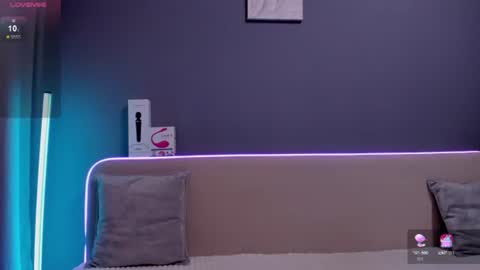 Ana online show from September 20, 2025, 2:23 am