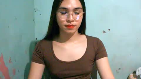 Snapshot of swyt_soleil chatting on September 14, 2025, 2:54 am swyt_soleil online show from September 14, 2025, 2:54 am