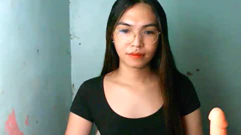 Snapshot of swyt_soleil chatting on September 16, 2025, 8:21 pm swyt_soleil online show from September 16, 2025, 8:21 pm