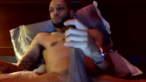 sxfl online show from February 19, 2025, 10:42 pm