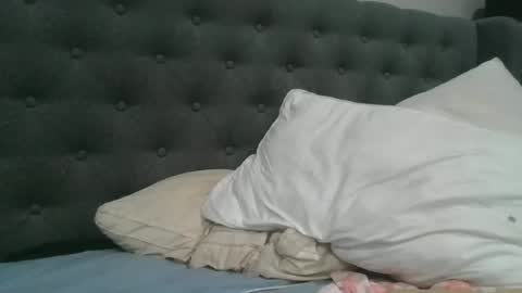 sxylegsturnmeon online show from February 8, 2026, 1:42 am