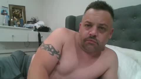 sxylegsturnmeon online show from March 3, 2026, 3:23 am