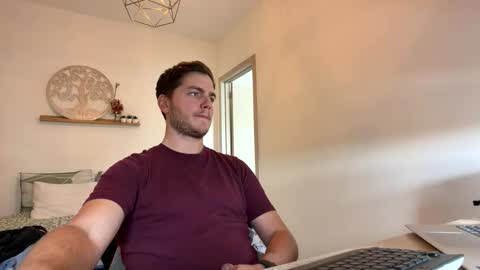 syl092 online show from April 3, 2026, 12:36 pm