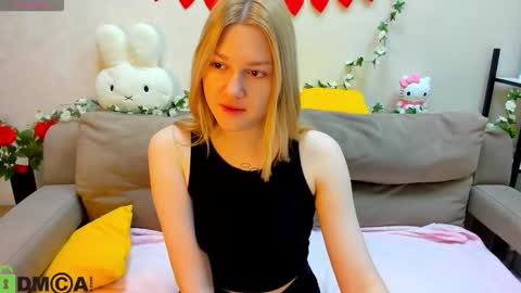 Sylvia online show from February 22, 2026, 11:36 pm