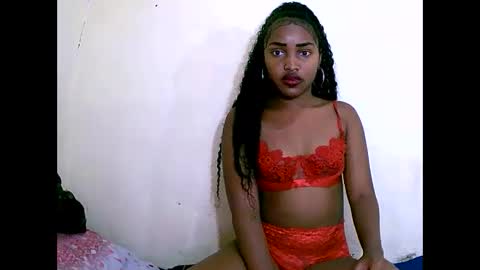 sylviasexy27 online show from December 8, 2024, 6:33 am