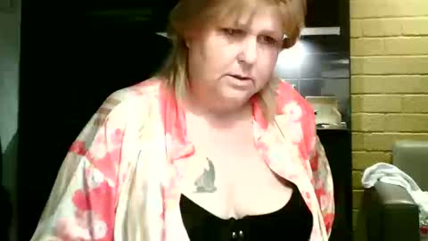 Sylviastar47 online show from March 12, 2026, 9:10 pm