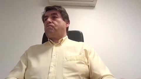 Snapshot of sympa_trique chatting on December 5, 2024, 4:12 pm sympa_trique online show from December 5, 2024, 4:12 pm