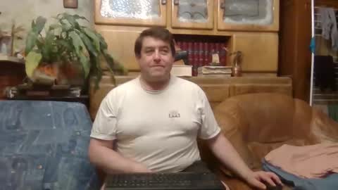 sympa_trique online show from October 25, 2025, 8:58 pm