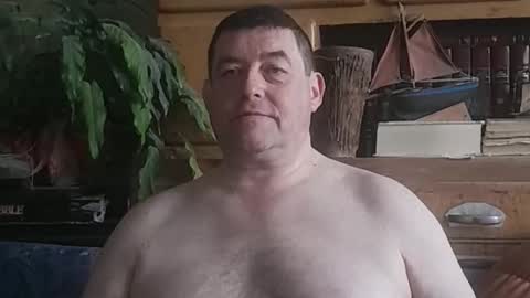 sympa_trique online show from November 8, 2025, 9:42 am