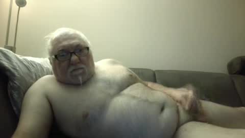 synek65 online show from December 24, 2024, 3:47 pm