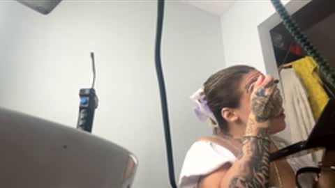 Snapshot of synnful272099 chatting on December 2, 2025, 2:56 pm synnful272099 online show from December 2, 2025, 2:56 pm