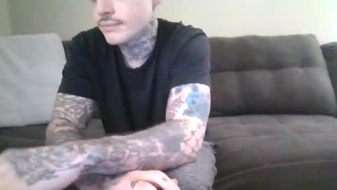 Snapshot of t0914 chatting on October 13, 2025, 5:24 pm t0914 online show from October 13, 2025, 5:24 pm