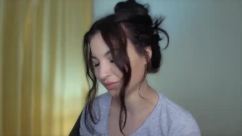 T A A H I R A online show from January 10, 2025, 9:20 pm