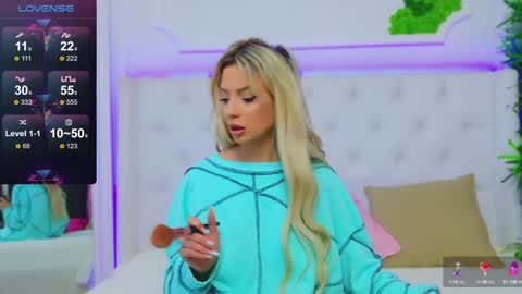 Snapshot of taahiraarabian chatting on January 17, 2025, 1:46 pm Arianna online show from January 17, 2025, 1:46 pm