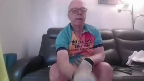 tacrunner66_ online show from June 9, 2026, 2:28 pm