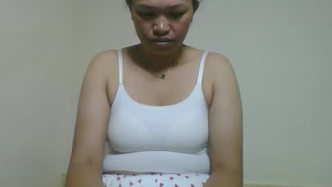 Snapshot of tahiniah chatting on February 25, 2026, 5:17 am tahiniah online show from February 25, 2026, 5:17 am