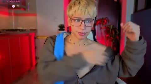 taichi online show from January 16, 2026, 5:00 am