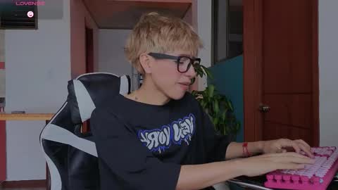 taichi online show from February 21, 2026, 5:36 pm