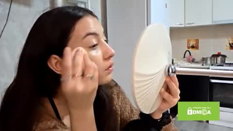 Snapshot of taimcdavitt chatting on February 17, 2026, 12:45 pm Lisss online show from February 17, 2026, 12:45 pm