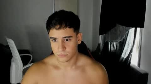 Snapshot of tairoanddagnye chatting on March 11, 2025, 12:06 pm Tairo online show from March 11, 2025, 12:06 pm