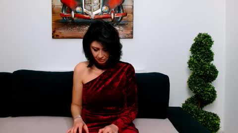 Taissa1 online show from November 17, 2025, 7:52 pm